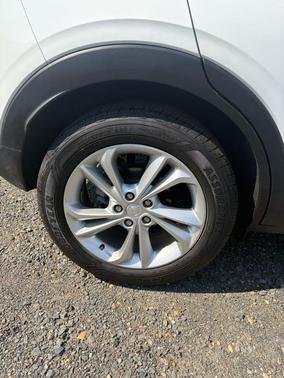 Summit White 2023 Buick Encore GX Preferred