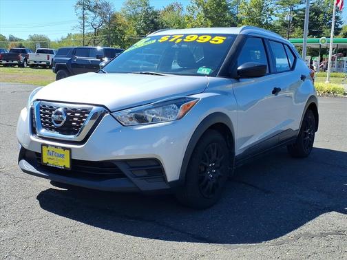 2018 Nissan Kicks S