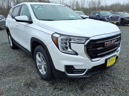 Summit White 2023 GMC Terrain SLE