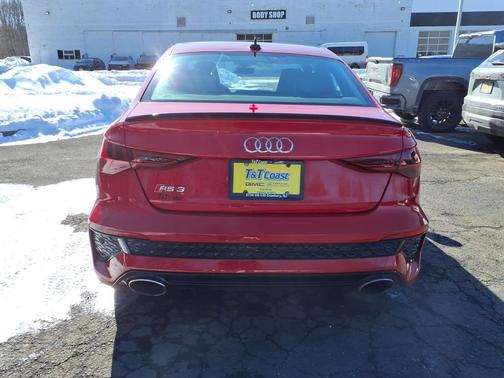 2022 Audi RS 3 TFSI quattro S tronic
