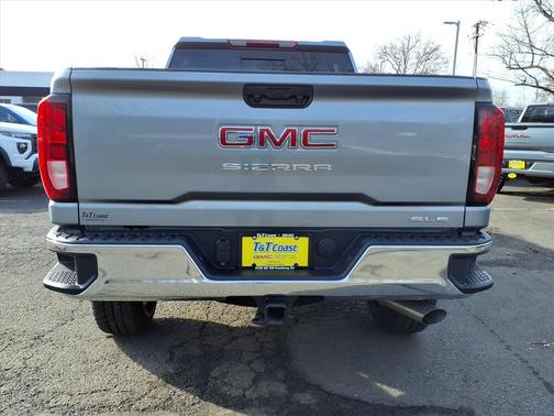 2026 GMC Sierra 3500 SLE