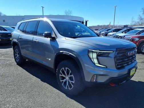 2026 GMC Acadia AT4 AWD