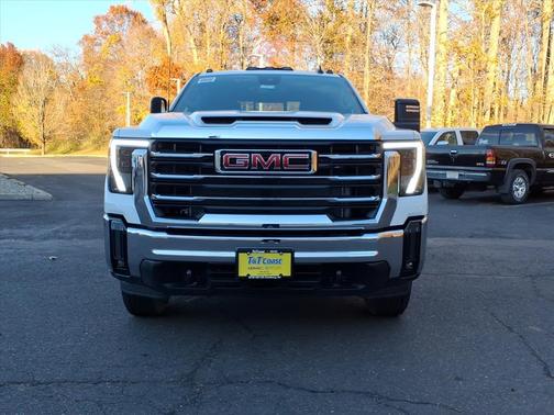 2026 GMC Sierra 2500 SLE