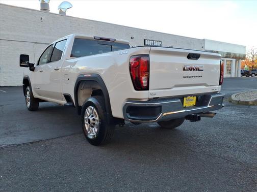 2026 GMC Sierra 2500 SLE