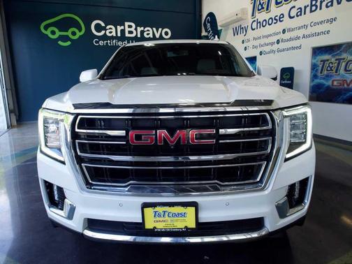 White Frost Tricoat 2021 GMC Yukon SLT