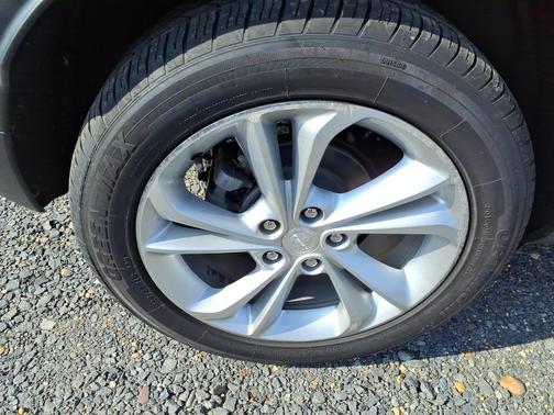 Summit White 2021 Buick Encore GX Preferred