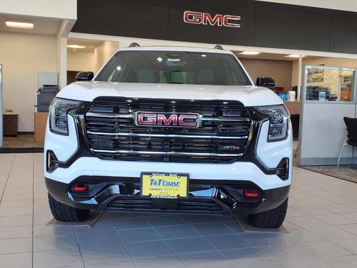 2026 GMC Terrain AWD AT4