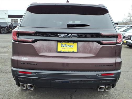 2026 GMC Acadia Elevation FWD