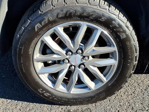 2018 GMC Acadia SLE-2