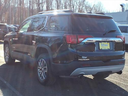 2018 GMC Acadia SLE-2