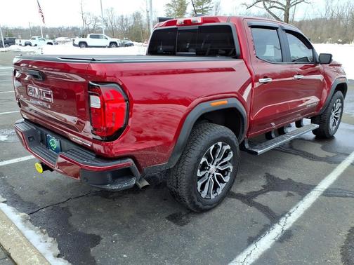 2023 GMC Canyon Denali