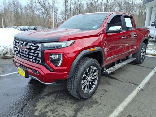 2023 GMC Canyon Denali