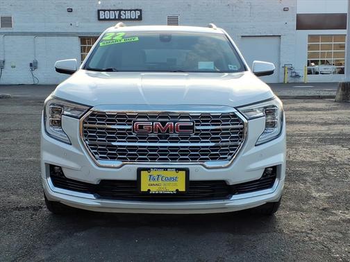 2022 GMC Terrain Denali