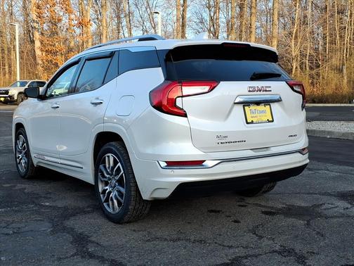 2022 GMC Terrain Denali