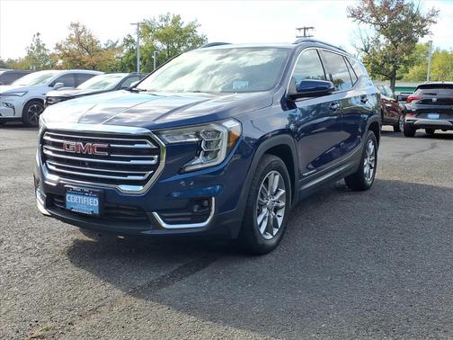 2022 GMC Terrain SLT