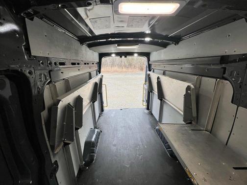 2021 Ford Transit-250 Base