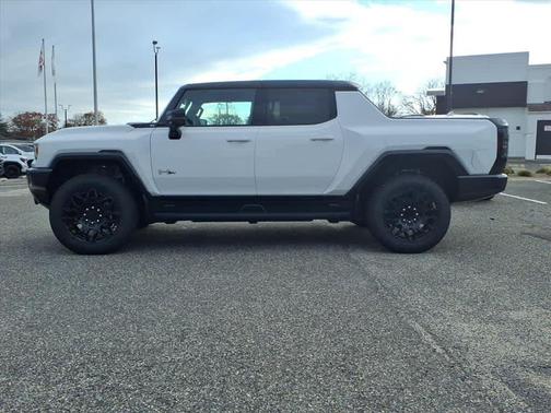 Interstellar White 2026 GMC HUMMER EV Pickup 2X