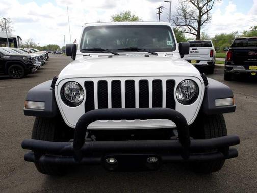 Bright White Clearcoat 2021 Jeep Wrangler Unlimited Sport Altitude