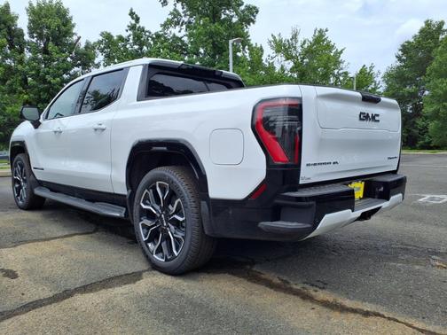 2025 GMC Sierra EV Max Range Denali