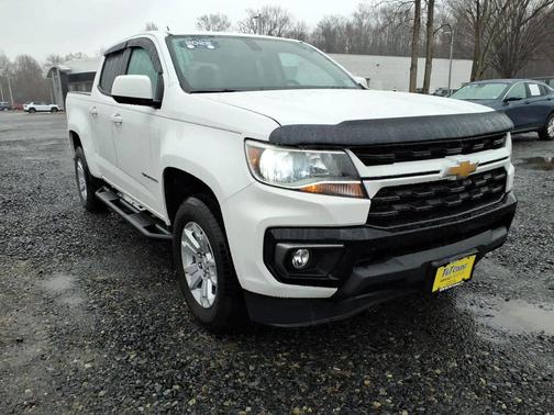 Summit White 2022 Chevrolet Colorado LT