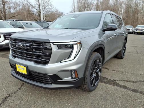 2026 GMC Acadia Elevation FWD