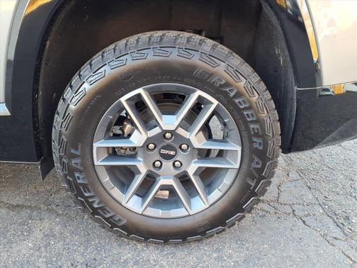 Sterling Metallic 2026 GMC Terrain AWD AT4