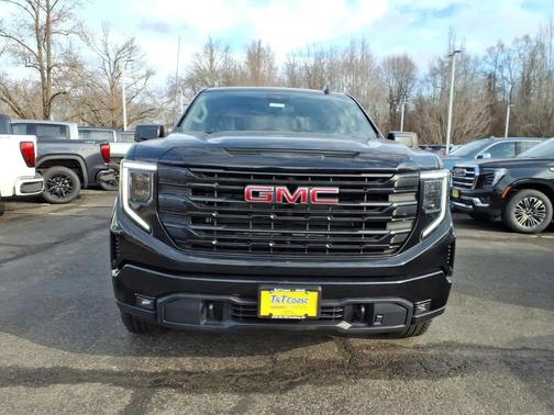 Onyx Black 2026 GMC Sierra 1500 Elevation