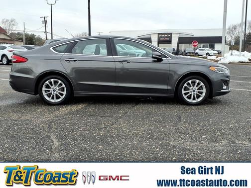 2020 Ford Fusion Plug-In Hybrid Titanium