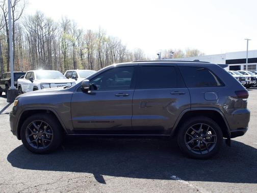 Granite Crystal Metallic Clearcoat 2021 Jeep Grand Cherokee 80th Anniversary 4x4