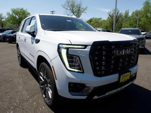 Glacier White Tricoat 2026 GMC Yukon Denali Ultimate