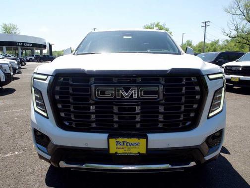 Glacier White Tricoat 2026 GMC Yukon Denali Ultimate
