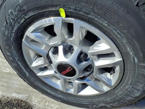 2026 GMC Sierra 2500 SLE