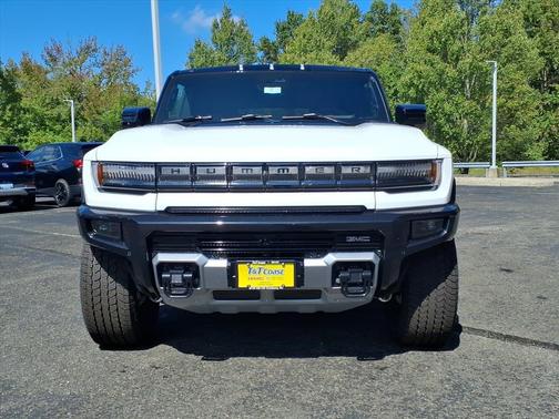 Interstellar White 2026 GMC HUMMER EV SUV 2X