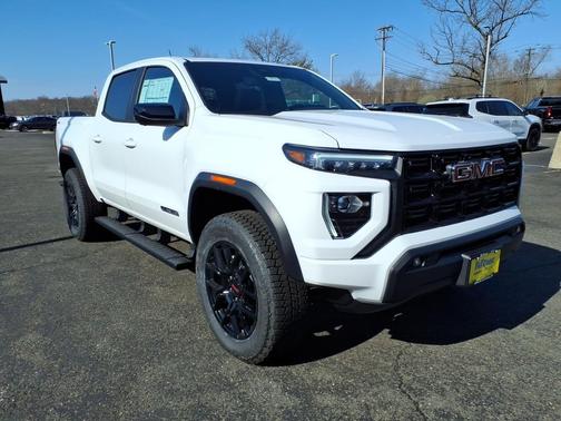 Summit White 2026 GMC Canyon Elevation