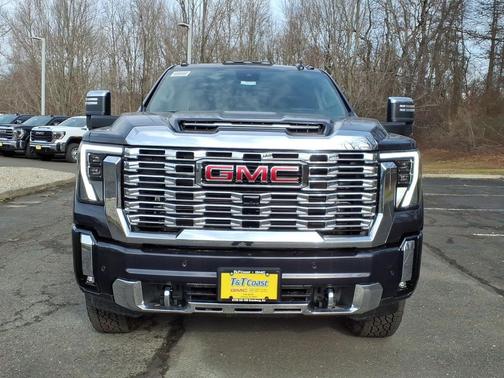 2026 GMC Sierra 2500 Denali