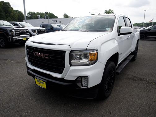 Summit White 2022 GMC Canyon Elevation