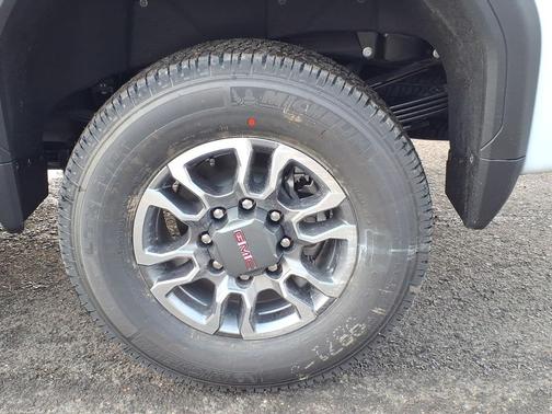 2026 GMC Sierra 3500 SLT