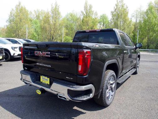 Onyx Black 2026 GMC Sierra 1500 SLT