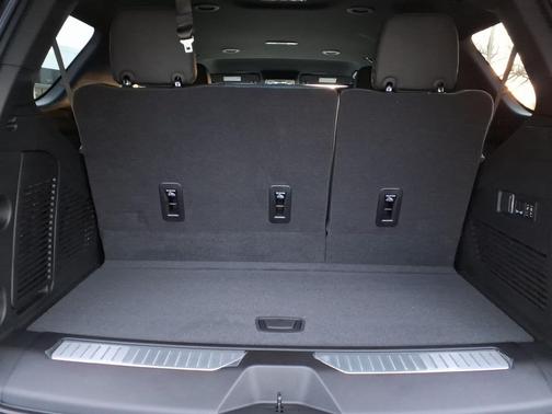 2026 GMC Yukon 4WD AT4