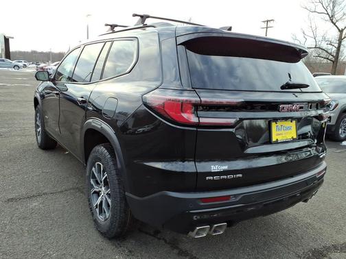 2026 GMC Acadia AT4 AWD