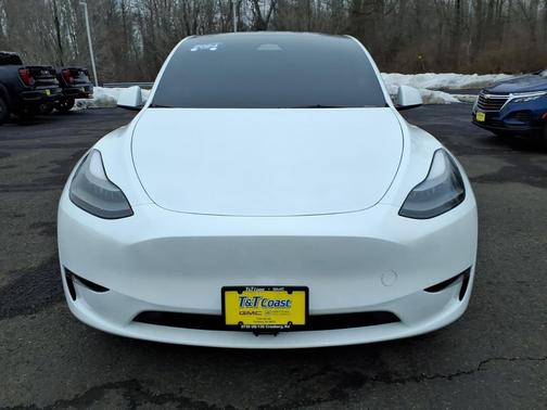 2024 Tesla Model Y Performance Dual Motor All-Wheel Drive