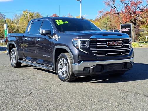 2022 GMC Sierra 1500 SLT