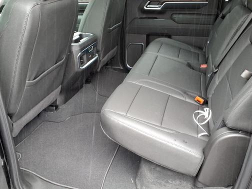 Onyx Black 2026 GMC Sierra 2500 SLT