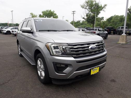 Iconic Silver Metallic 2020 Ford Expedition XLT