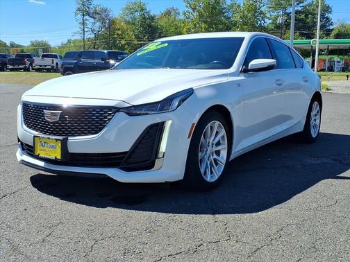 2022 Cadillac CT5 Luxury