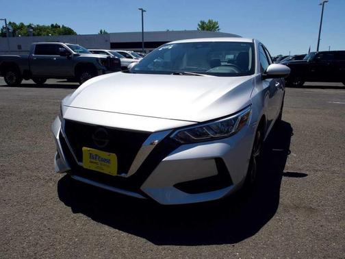 Brilliant Silver Metallic 2023 Nissan Sentra SV
