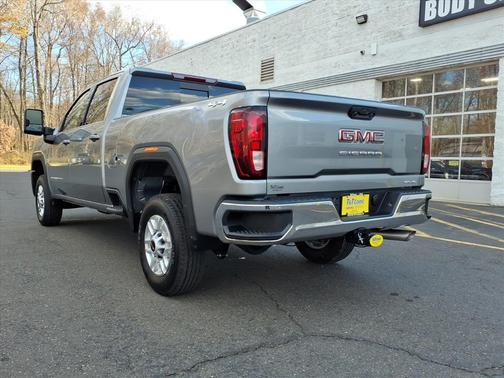 2026 GMC Sierra 2500 SLE