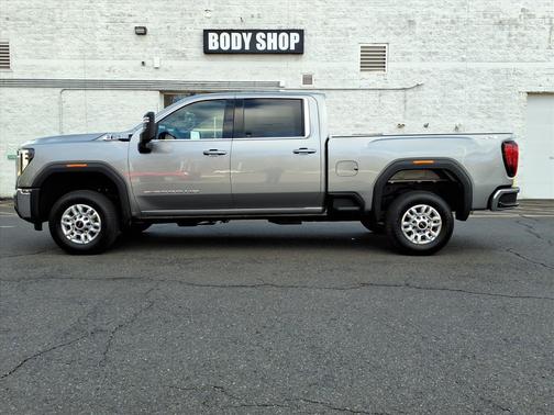 2026 GMC Sierra 2500 SLE