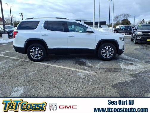 2023 GMC Acadia AWD SLT