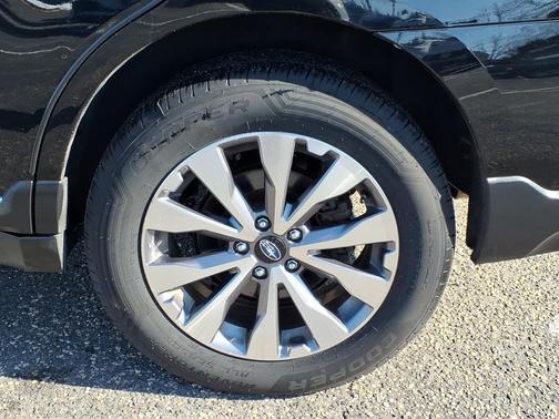2017 Subaru Outback 2.5i Touring